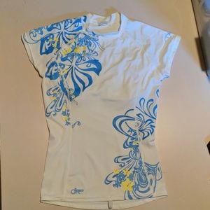 Dakine rash guard with shelf bra